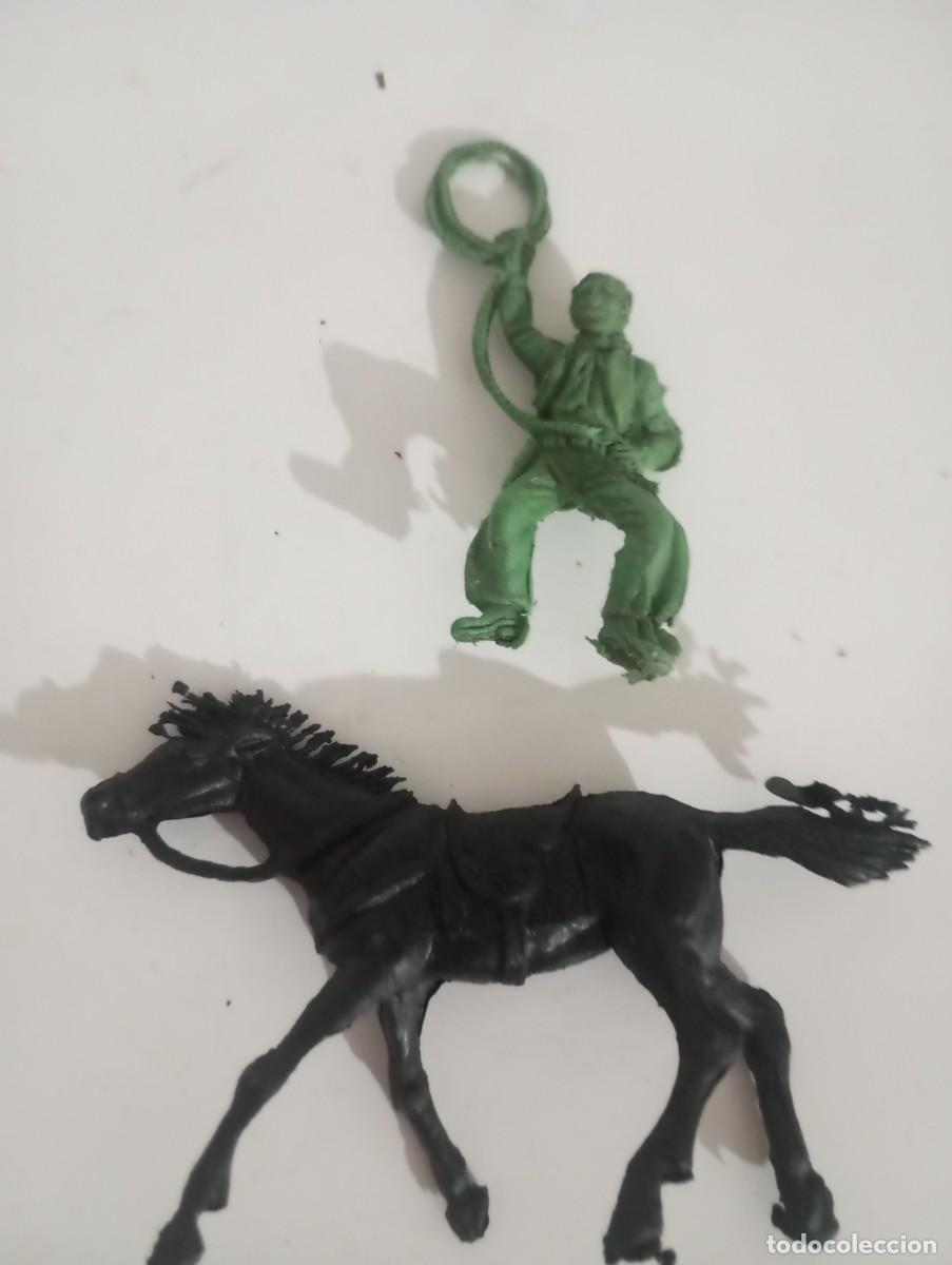 Figuras de goma y PVC: Figura comansi jecsan reamsa