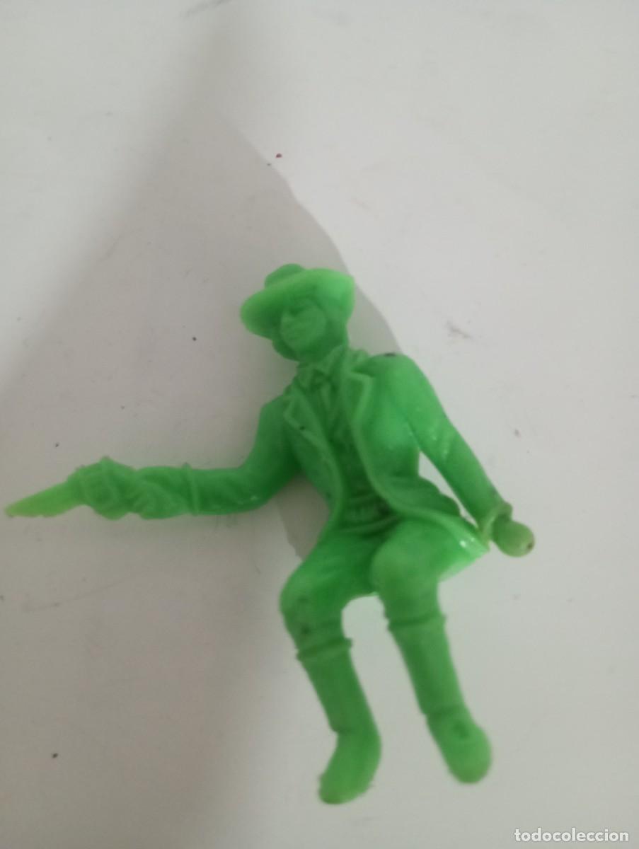 Figuras de goma y PVC: Figura comansi jecsan reamsa