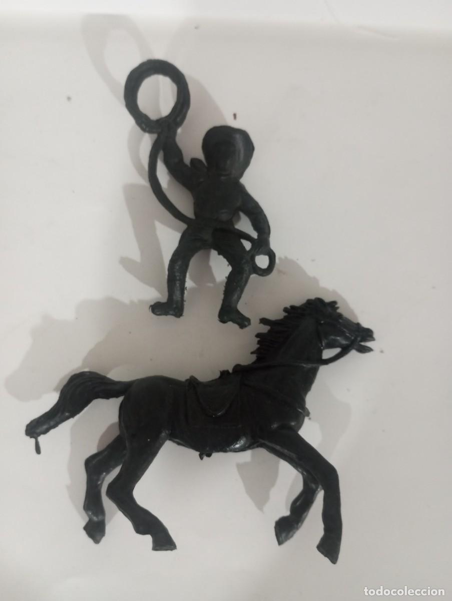 Figuras de goma y PVC: Figura comansi jecsan reamsa - Foto 1