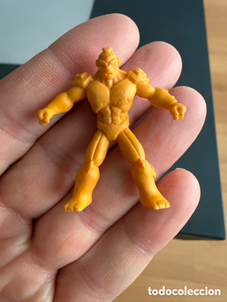 Figuras de goma y PVC: Figura Goma. GORMITI ? MUSCLE ?