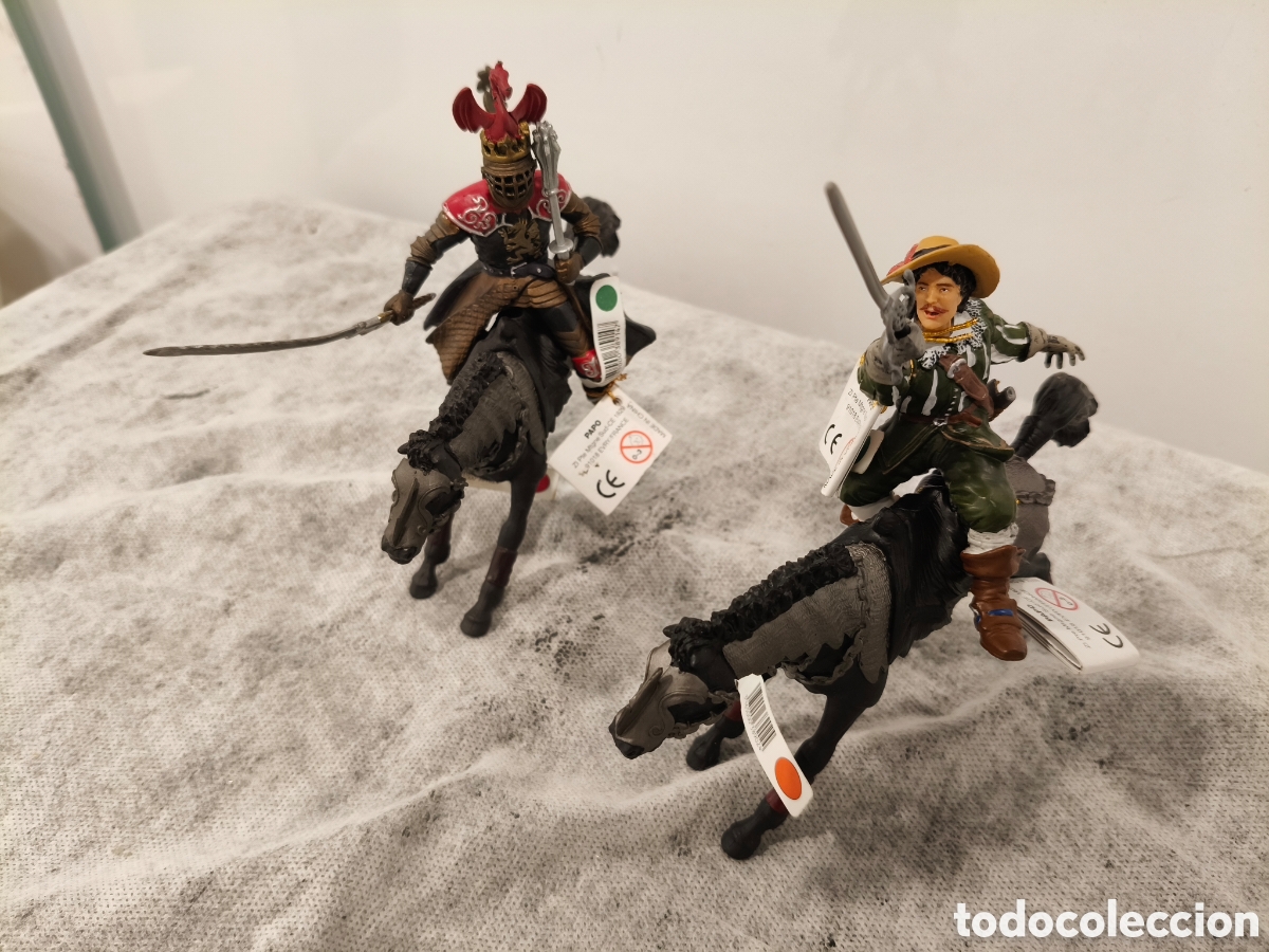Figuras de goma y PVC: Lote 2 figuras a caballo Papo