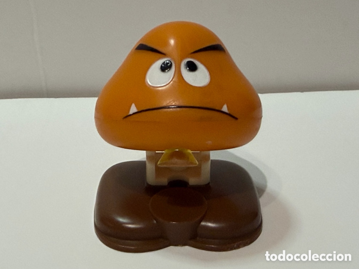 Figuras de goma y PVC: McDonald&rsquo;s Goomba 1989 Super Mario Bros 3