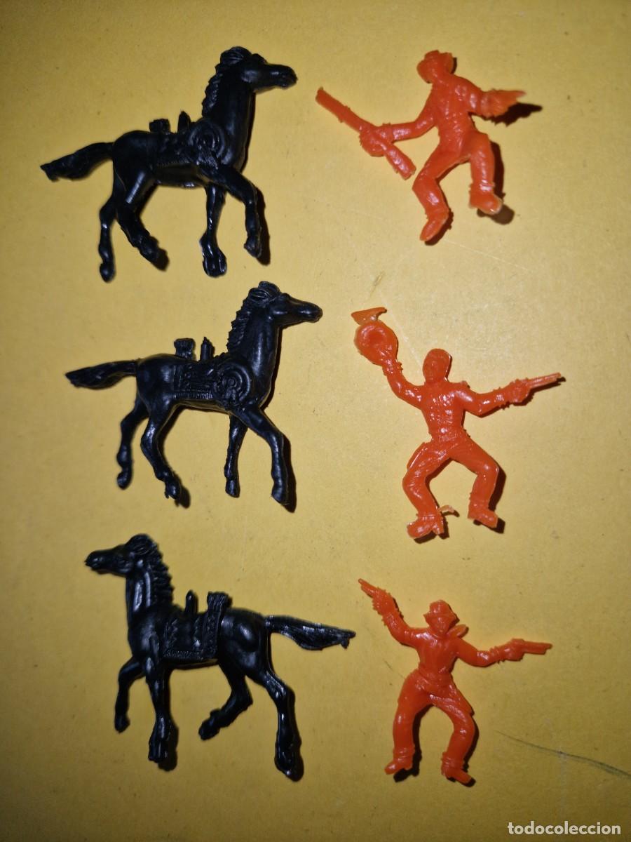 Figuras de goma y PVC: COMANSI, VAQUEROS Y CABALLOS
