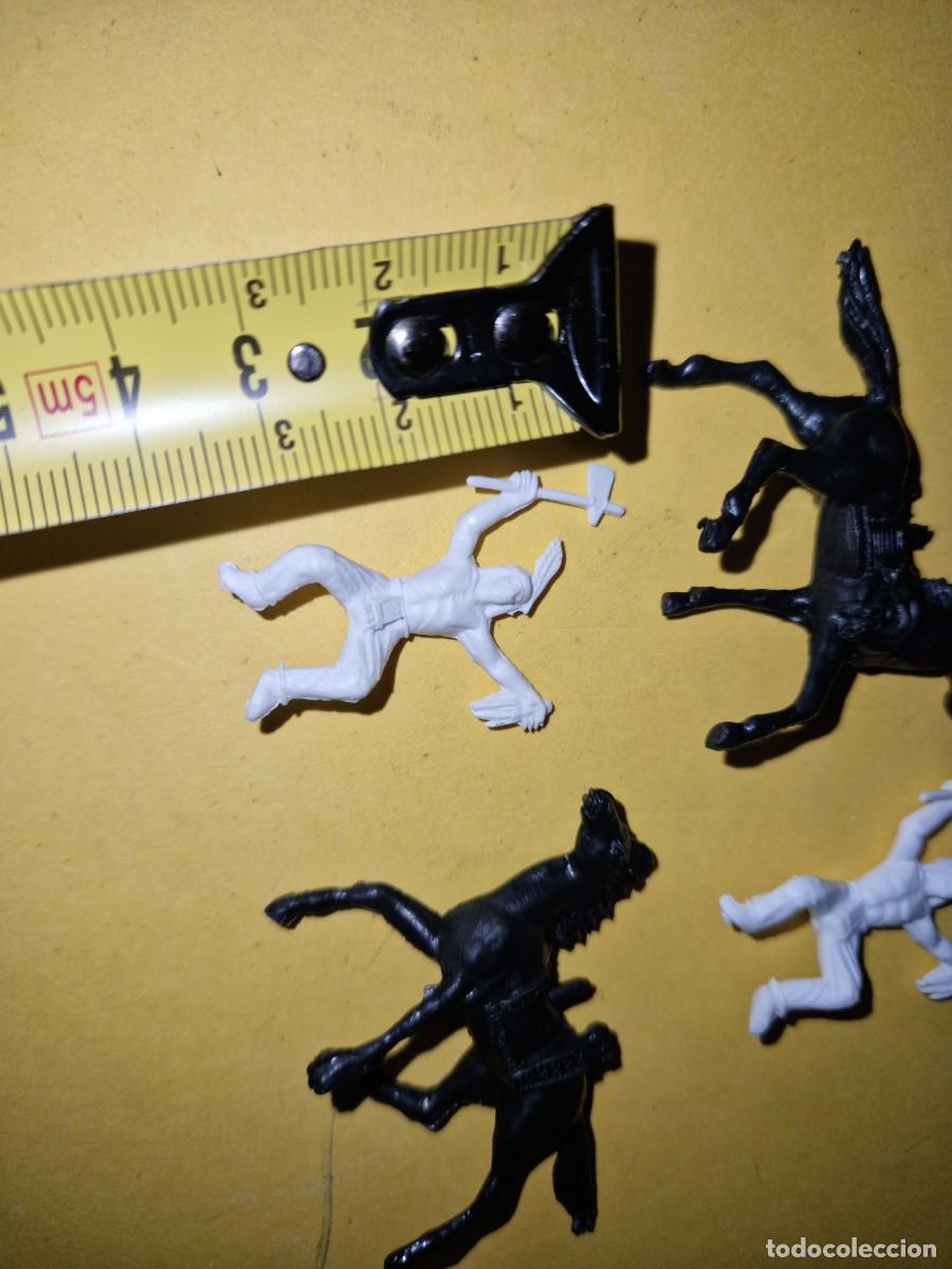 Figuras de goma y PVC: INDIOS Y CABALLOS DE COMANSI - Foto 2