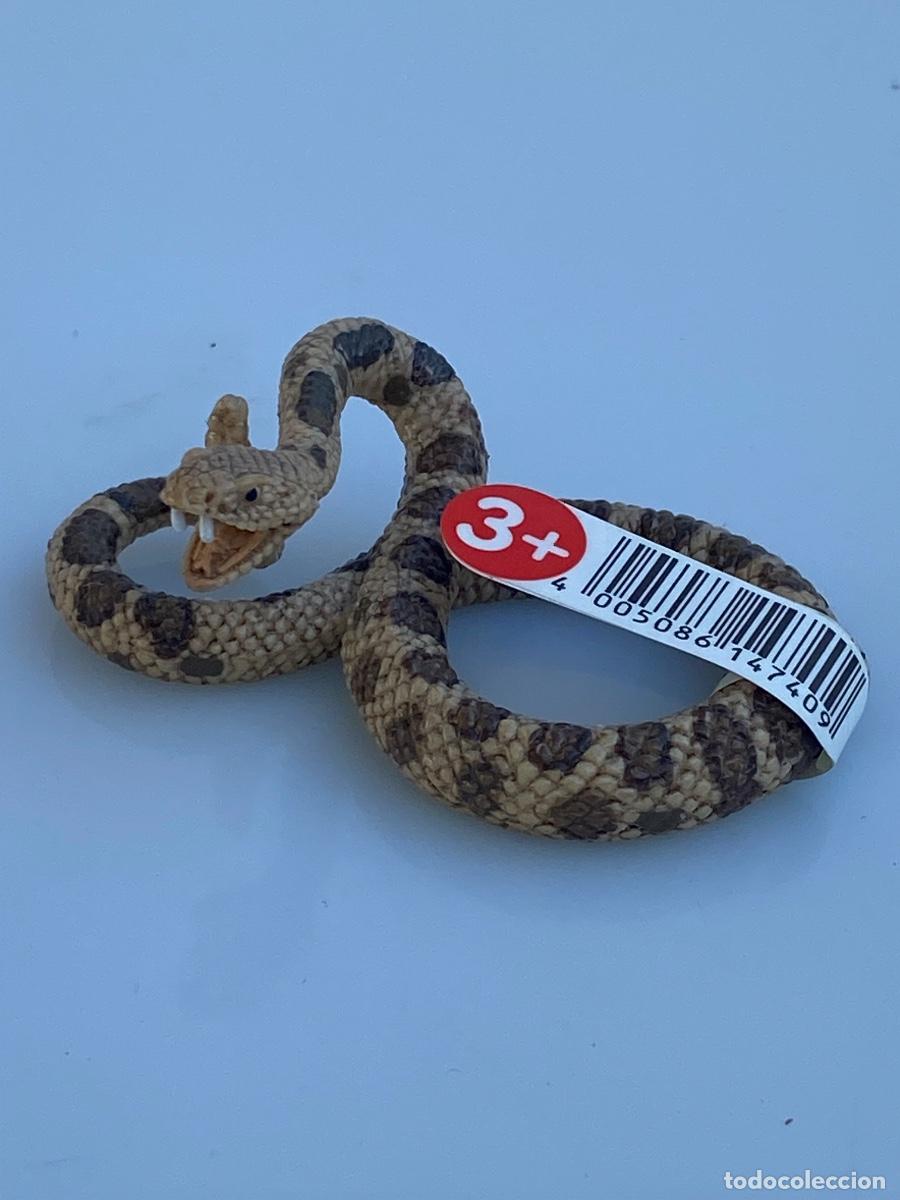 Figuras de goma y PVC: Schleich ref 14740 serpiente de cascabel