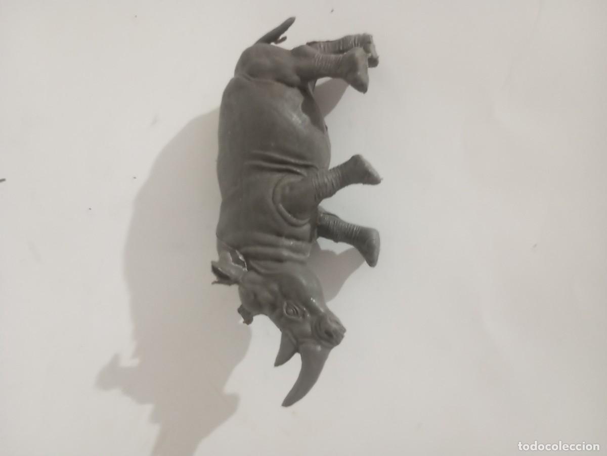 Figuras de goma y PVC: Figura comansi jecsan reamsa