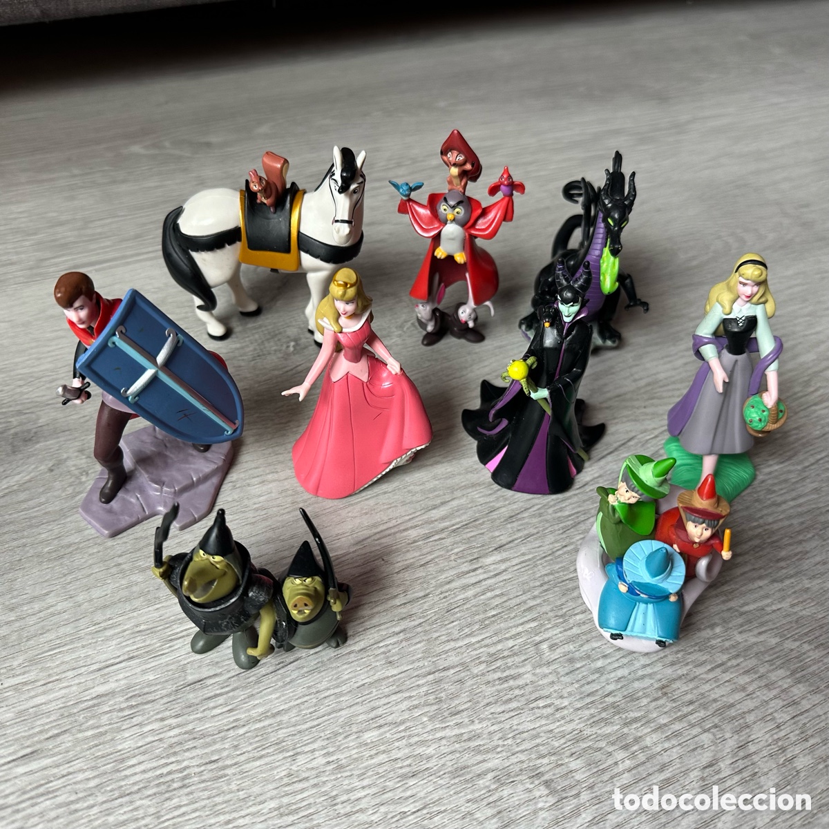 Figuras de goma y PVC: Set juego exclusivo 9 figuritas La Bella Durmiente