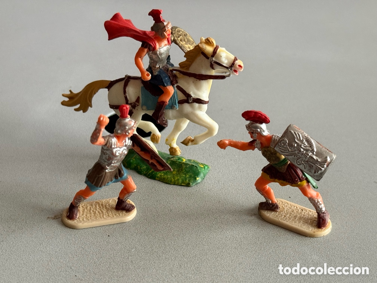 Figuras de goma y PVC: ELASTOLIN. EXIN CASTILLOS. 3 FIGURAS. Faltan Espadas