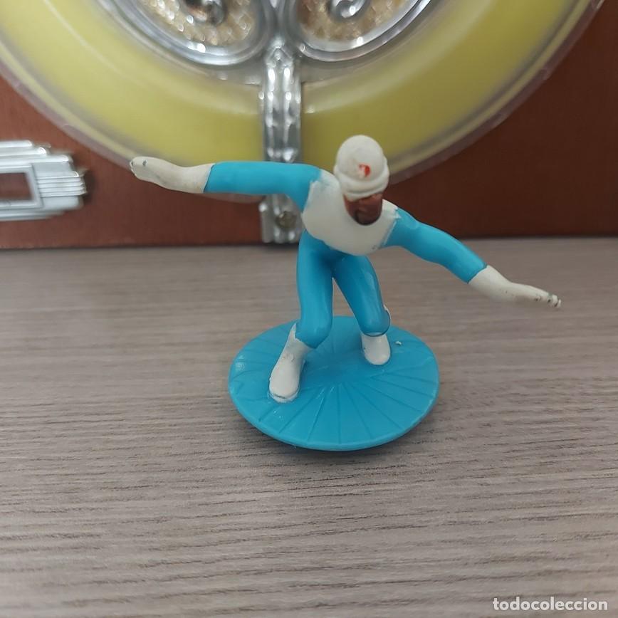 Figuras de goma y PVC: FIGURA PVC O GOMA DURA FROZONO DISNEY PIXAR SERIE LOS INCREIBLES MCD