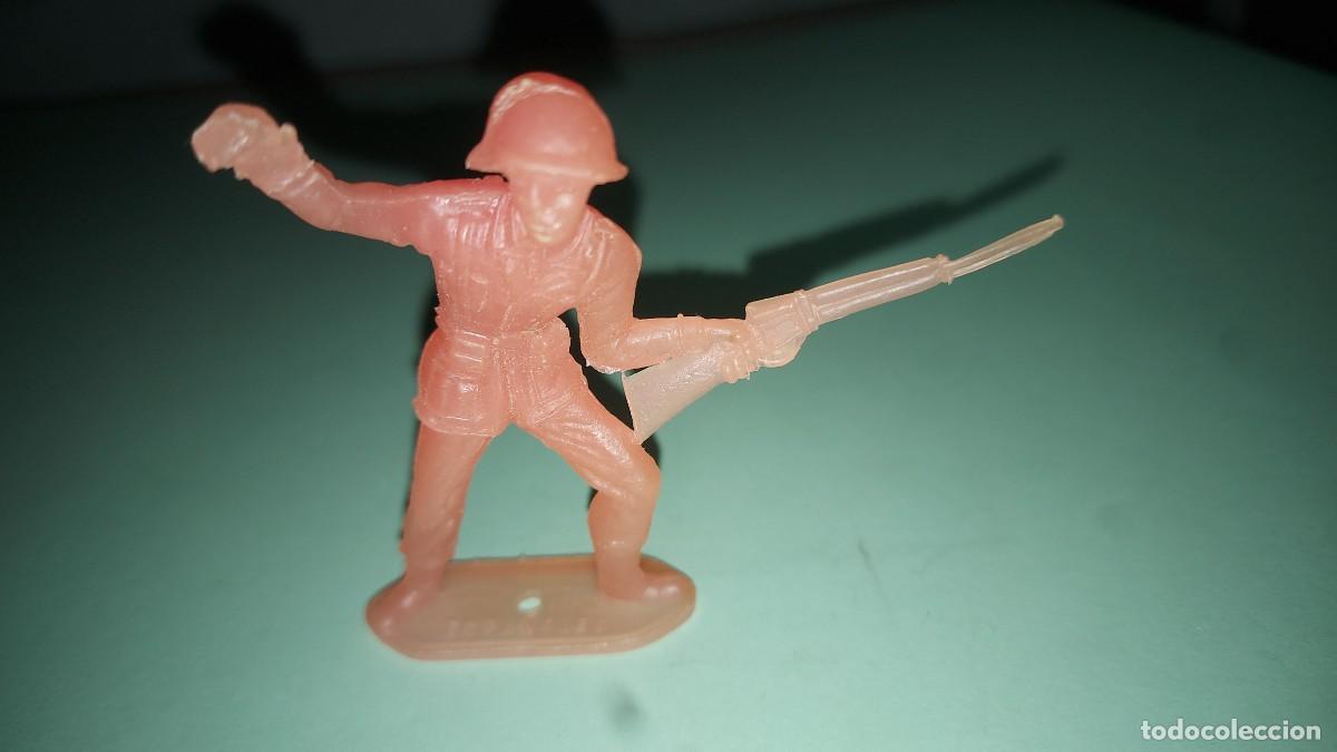 Figuras de goma y PVC: SOLDADO COMANSI, ESPA&Ntilde;OLES