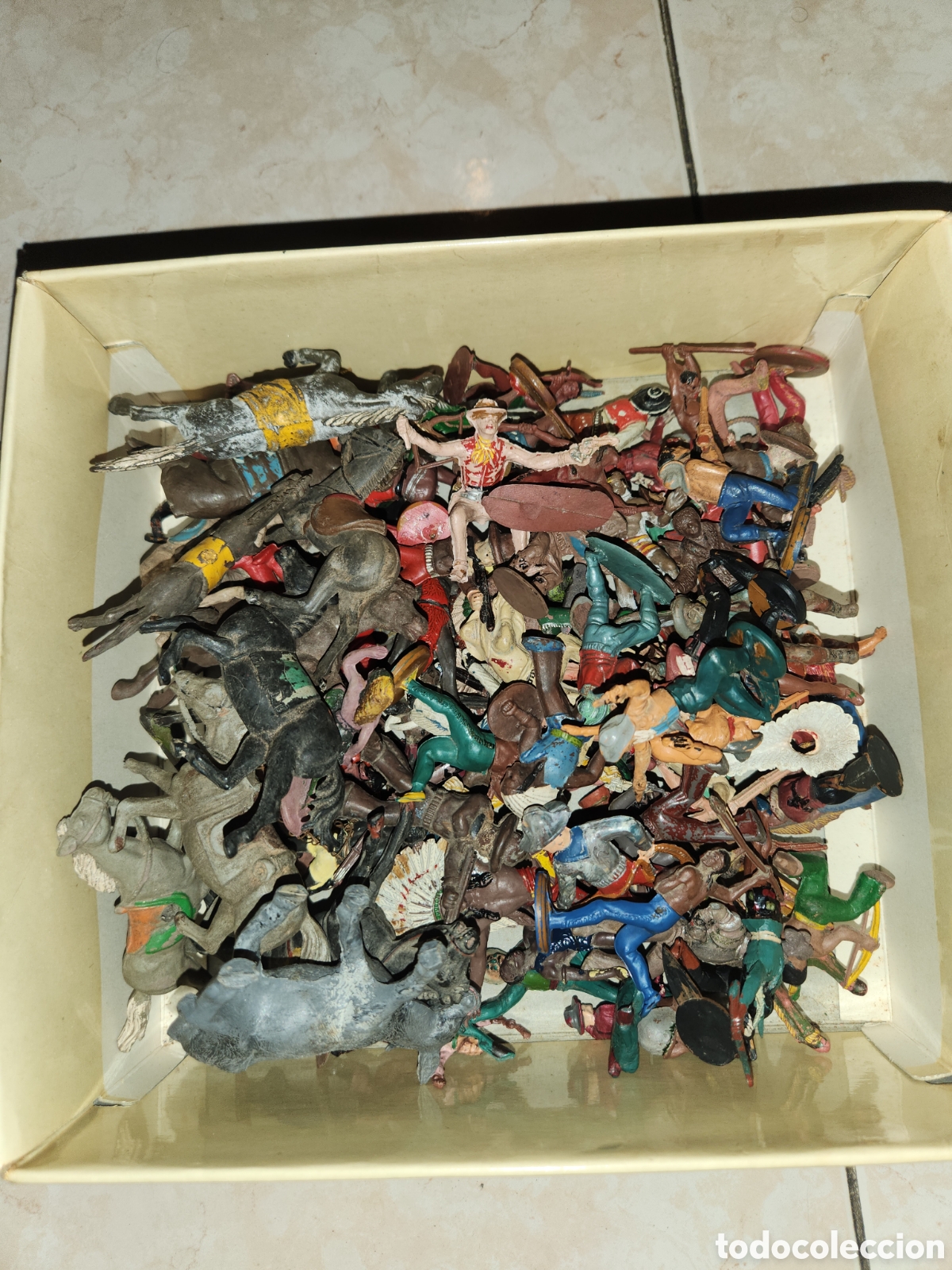Figuras de goma y PVC: Lote de mu&ntilde;ecos indios a&ntilde;o 50 - Foto 5