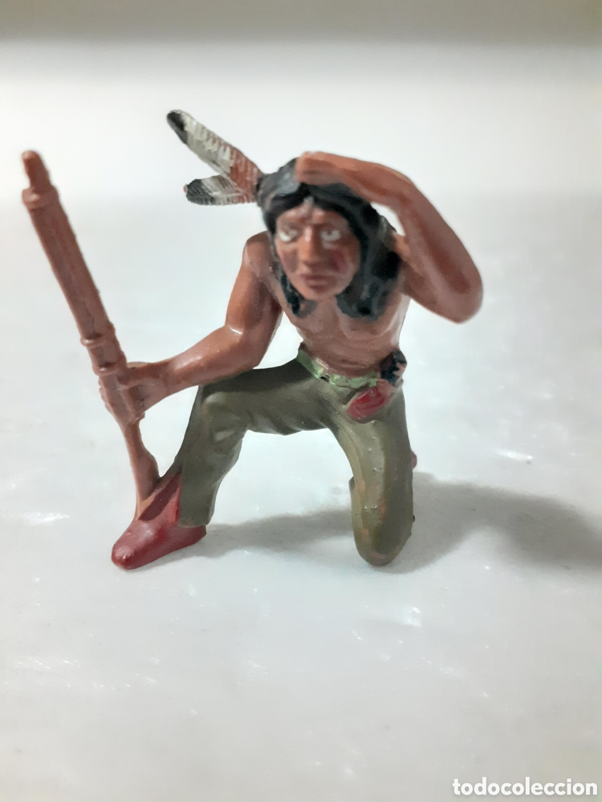 Figuras de goma y PVC: FIGURA INDIO OTEANDO PLASTICO ELASTOLIN ,PECH REAMSA