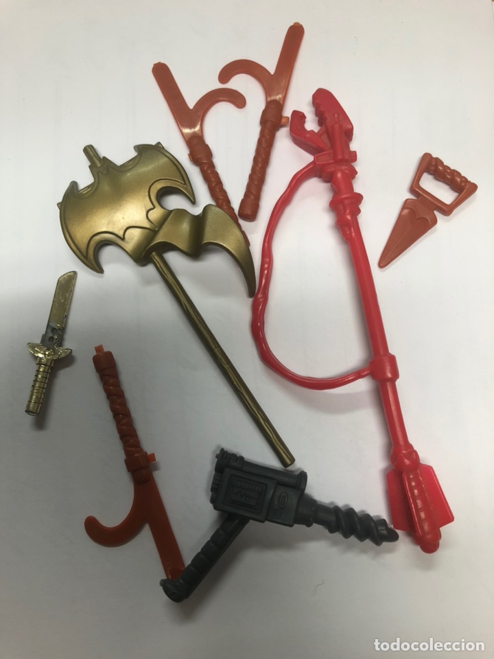 Figuras Masters del Universo: LOTE DE ARMAS MASTER DEL UNIVERSO - Foto 1