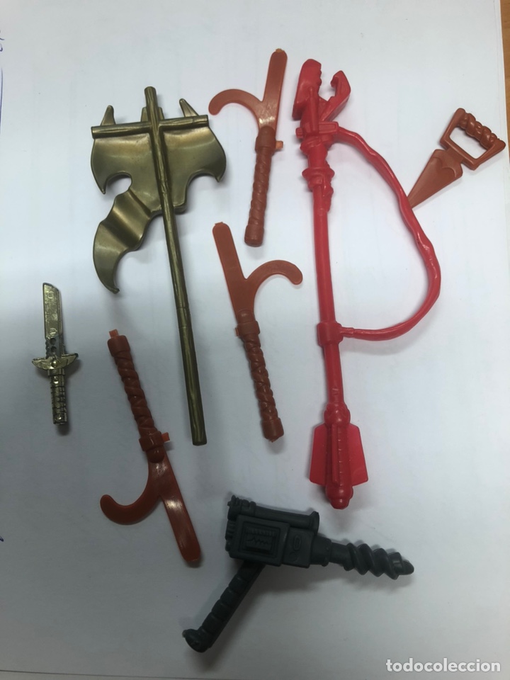 Figuras Masters del Universo: LOTE DE ARMAS MASTER DEL UNIVERSO - Foto 2