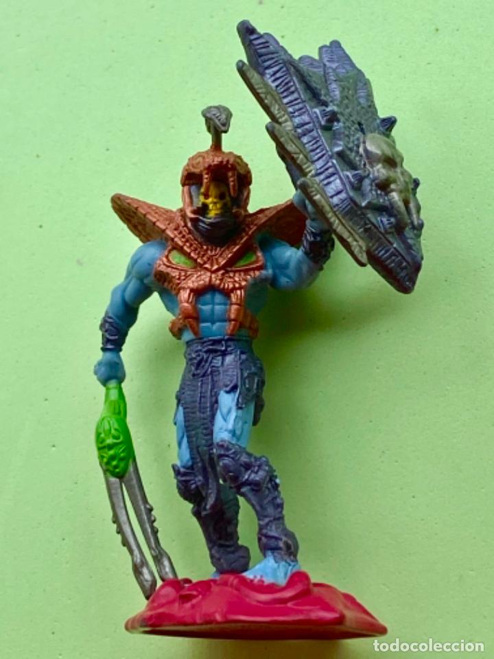 Figuras Masters del Universo: SKELETOR . MASTERS DEL UNIVERSO. MATTEL 2002 - Foto 1