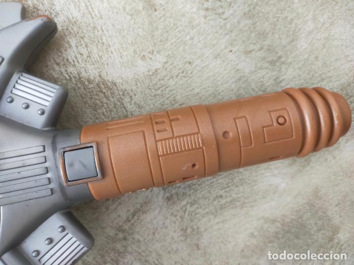 Figuras Masters del Universo: ESPADA LUMINOSA HE MAN MATTEL 2002 - Foto 2