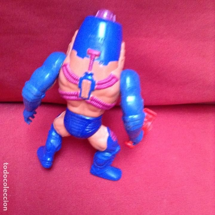 Figuras Masters del Universo: Man e faces , con arma , franc&eacute; - Foto 2