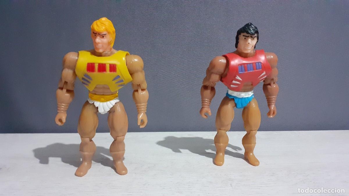 Figuras Masters del Universo: Lote de 2 mu&ntilde;ecos BOOTLEG de master del universo - Foto 1