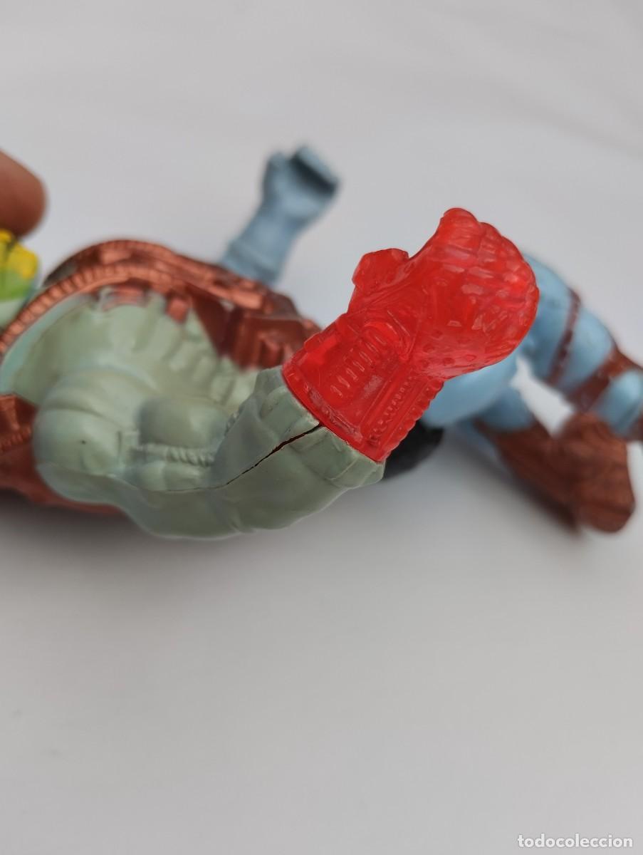 Figuras Masters del Universo: Skeletor ojos de Fuego - Foto 14