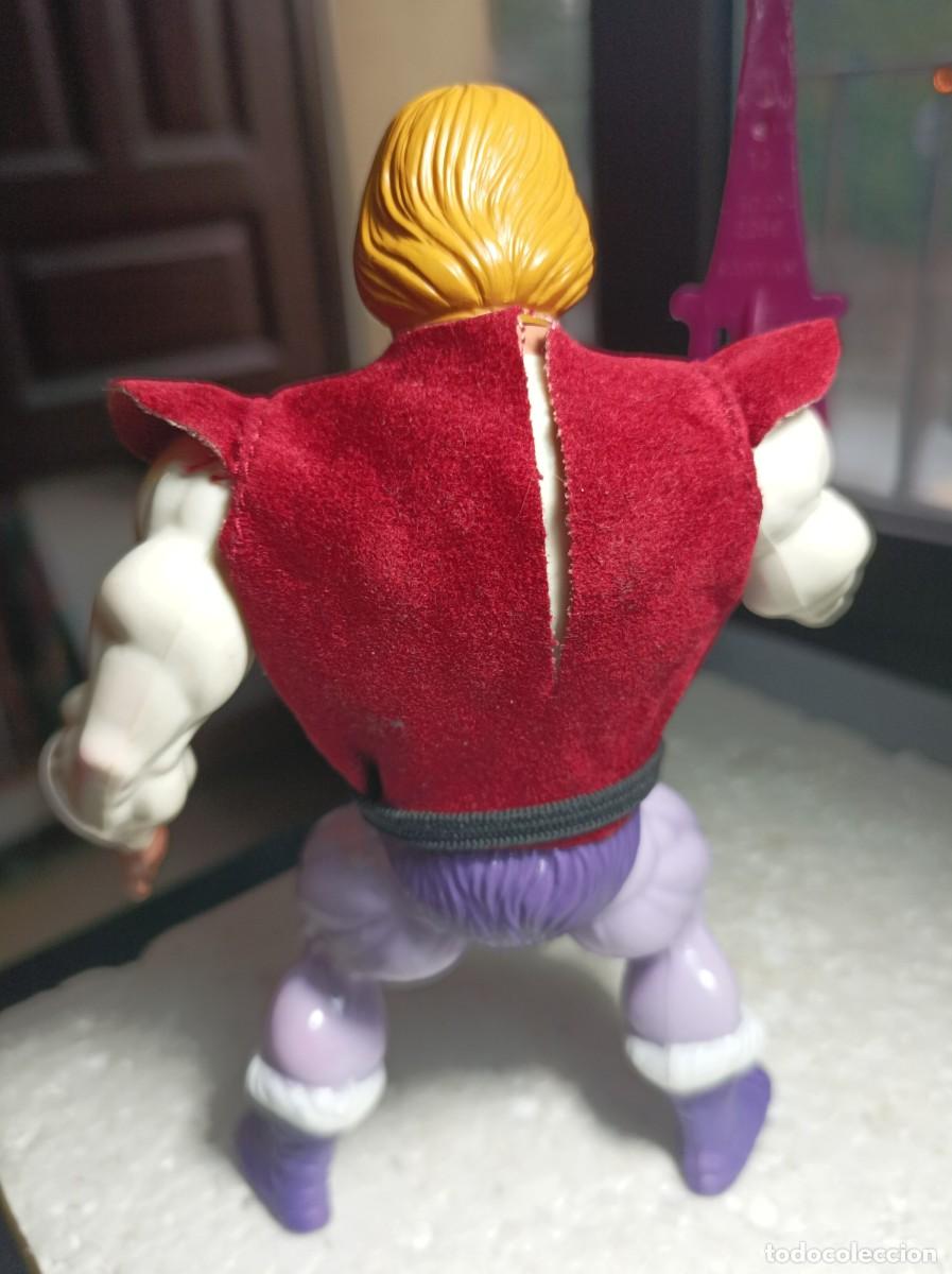 Figuras Masters del Universo: Prince Adam - Mattel (Taiwan) - Foto 4