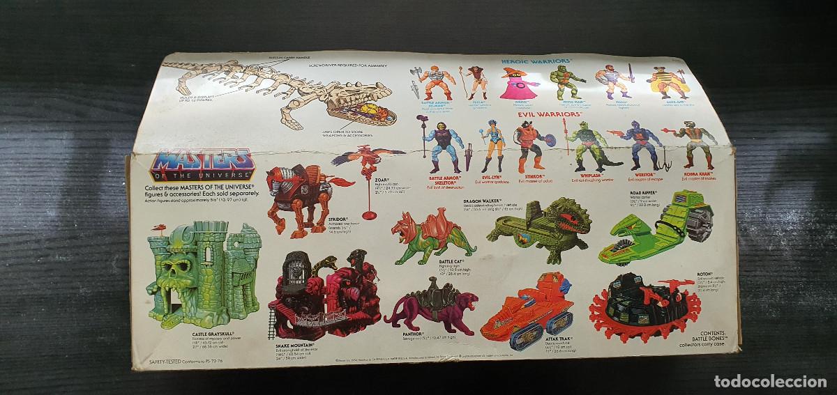 Figuras Masters del Universo: Battle Bones He-Man y los Masters del Universo - Foto 3