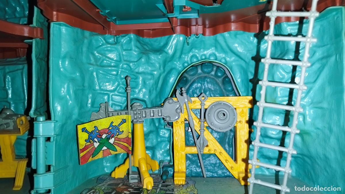 Figuras Masters del Universo: Castillo de Greyskull + Castillo de la Serpiente - MOTU - Foto 12