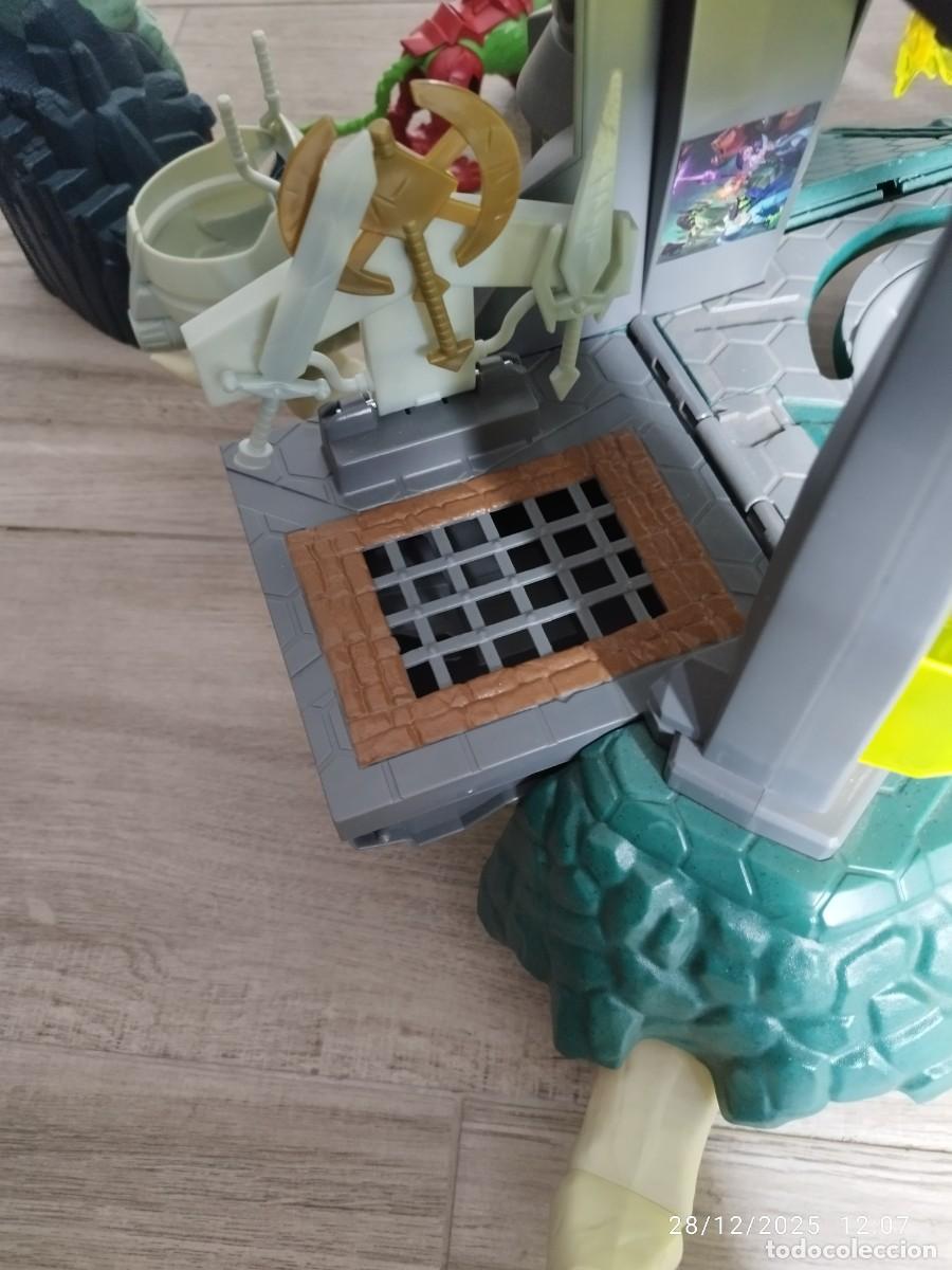 Figuras Masters del Universo: Castillo Grayskull + Figuras + Celda - Foto 4