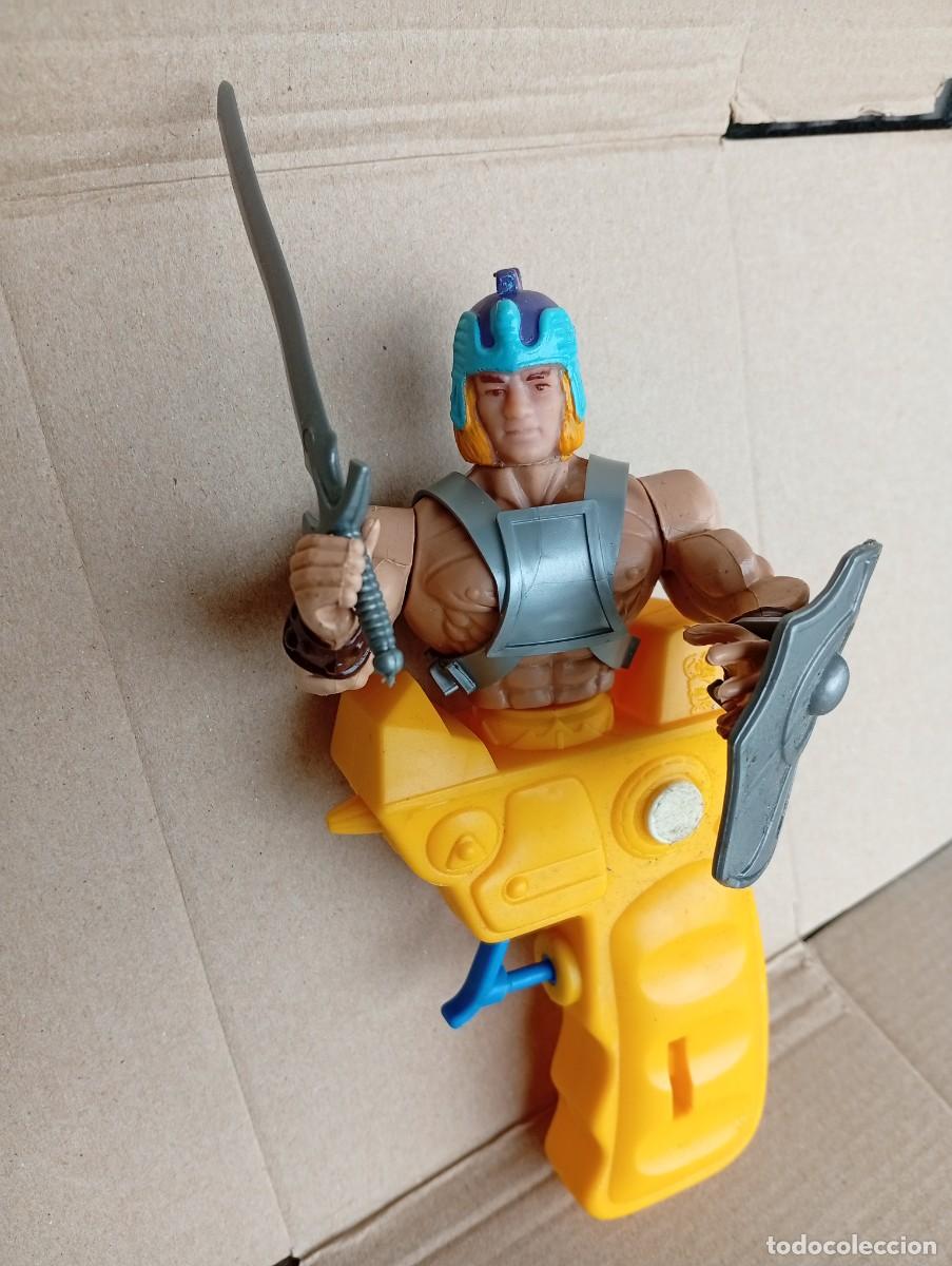 Figuras Masters del Universo: Antigua pistola de agua, Galaxy Warrior, parecido Master del Universo de la casa Chicos Ref. 823