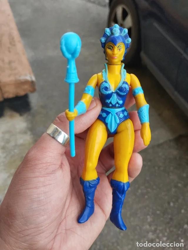 Figuras Masters del Universo: Evil Lyn motu masters del universo vintage motu masters of the universe