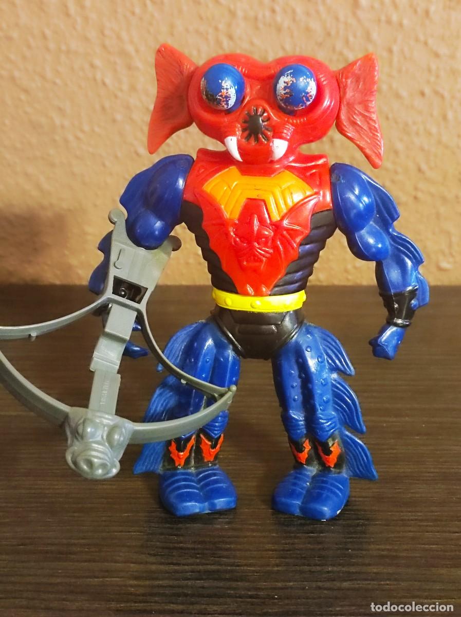 Figuras Masters del Universo: MANTENNA. CON ARMA. MOTU. VINTAGE A&Ntilde;OS 80