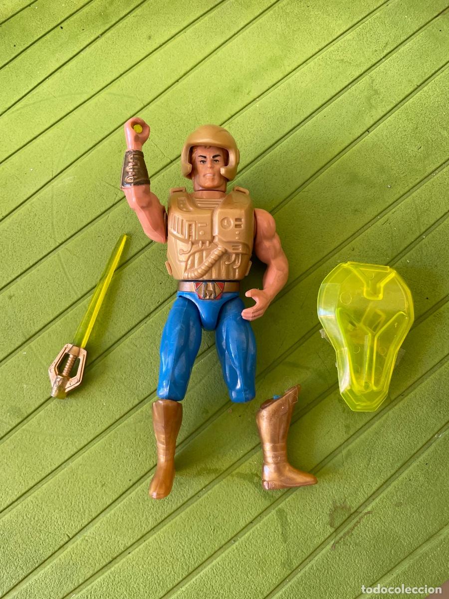 Figuras Os Masters do Universo: Mu&ntilde;eco He-Man (+comic)