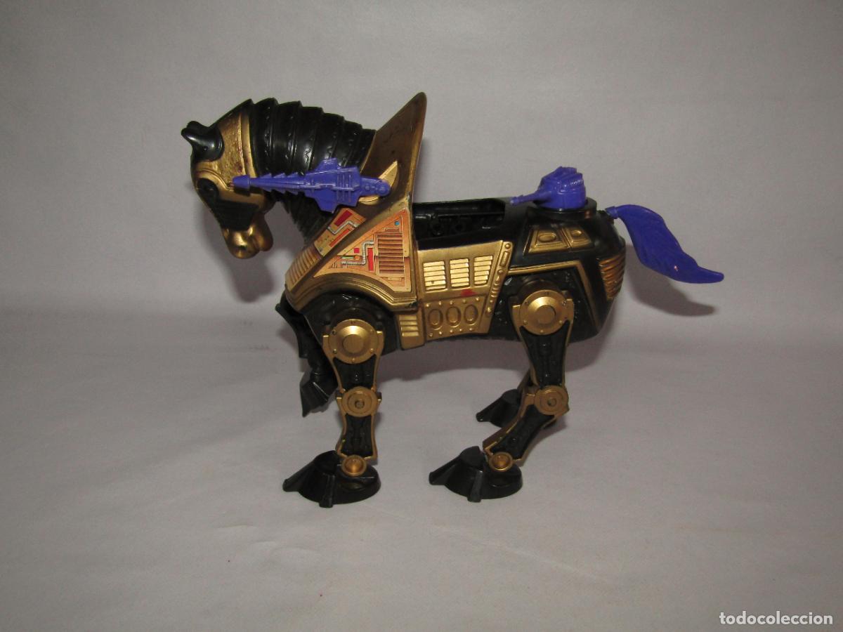 Figuras Masters del Universo: Antiguo Caballo de Combate NIGHT STALKER de HE-MAN por Masters del Universo de MATTEL de 1983