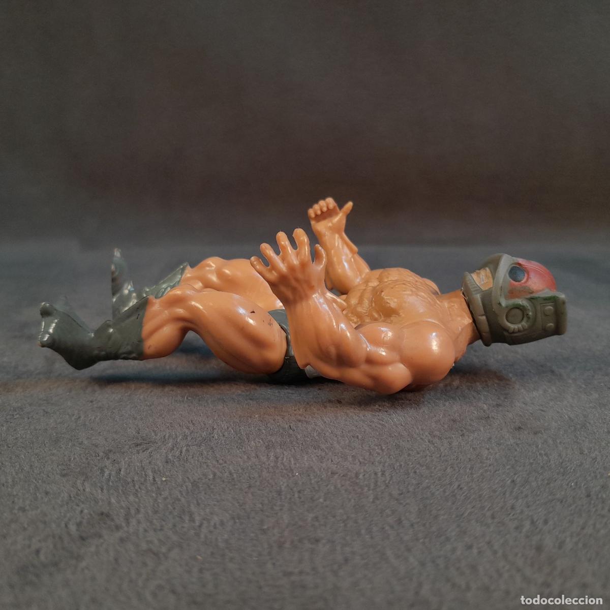 Figuras Masters del Universo: WEBSTOR. PL&Aacute;STICO Y GOMA. 1984 - Foto 3