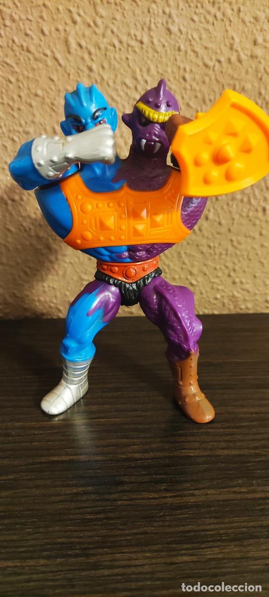 Figurines Ma&icirc;tres de l'Univers: TWO BAD. COMPLETO. CON ESCUDO. MOTU. VINTAGE A&Ntilde;OS 80