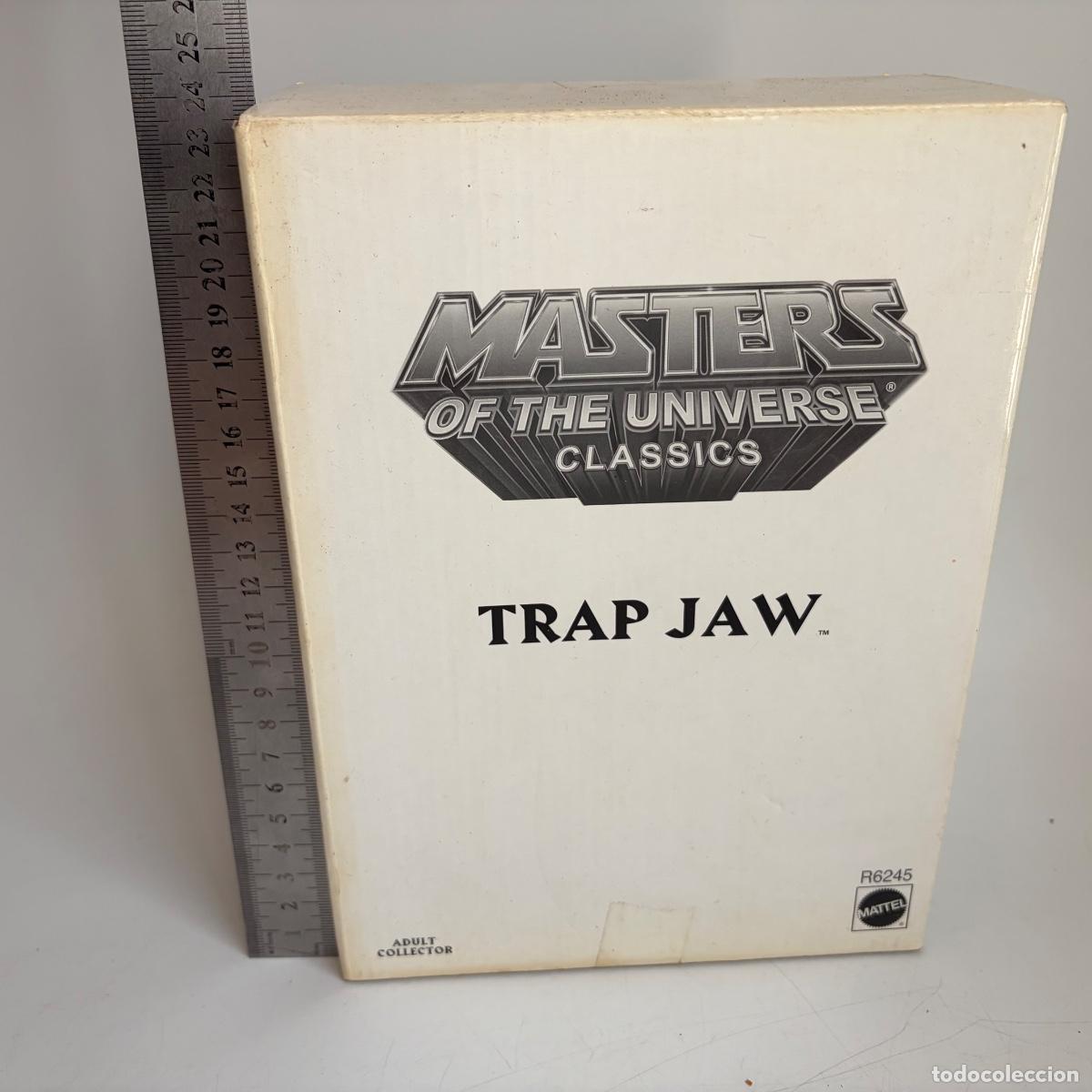Figuras Masters del Universo: Caja Vacia Trap Jaw Masters del Universo MOTU Universe Classics Mattel 2010 R6245