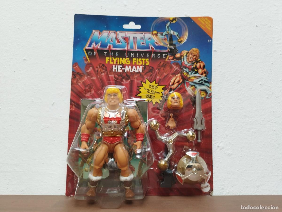 Figuras Masters del Universo: FIGURA FLYING FISTS HE-MAN DELUXE - MOTU ORIGINS (MATTEL) CON MINIC&Oacute;MIC PRECINTADA MOC