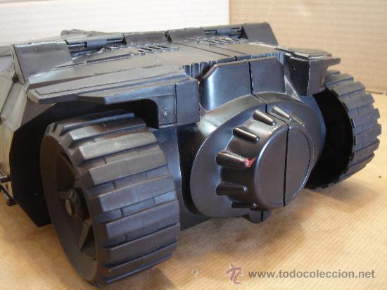 Figuras y mu&ntilde;ecos DC: COCHE TRANSFORMABLE EN BATCUEVA BATMAN - BATMOVIL - 41X23 CMS - DC COMICS 2008 - ARTICULADO - Foto 8