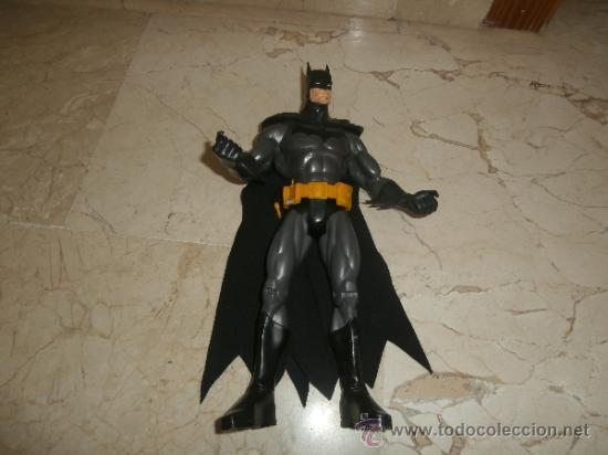 Figuras y mu&ntilde;ecos DC: BATMAN - FIGURA ARTICULADA BATMAN MIDE 32 CM, - Foto 5