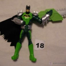 Figuras y Muñecos DC: BATMAN CON ARMAMENTO