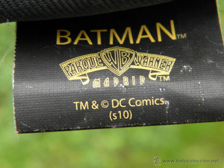 Figuras y mu&ntilde;ecos DC: Antiguo mu&ntilde;eco blandito Batman de 36 cm del parque Warner - Foto 2