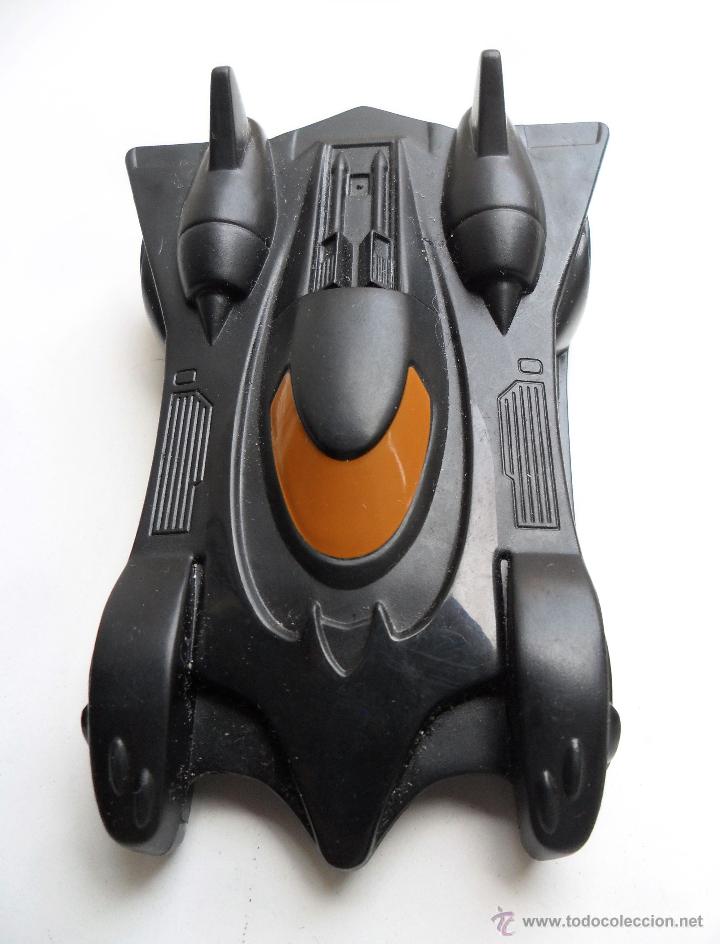 Figuras y mu&ntilde;ecos DC: BATMAN BATMOBILE PROMOCIONAL McDONALDS 2013 - Foto 3