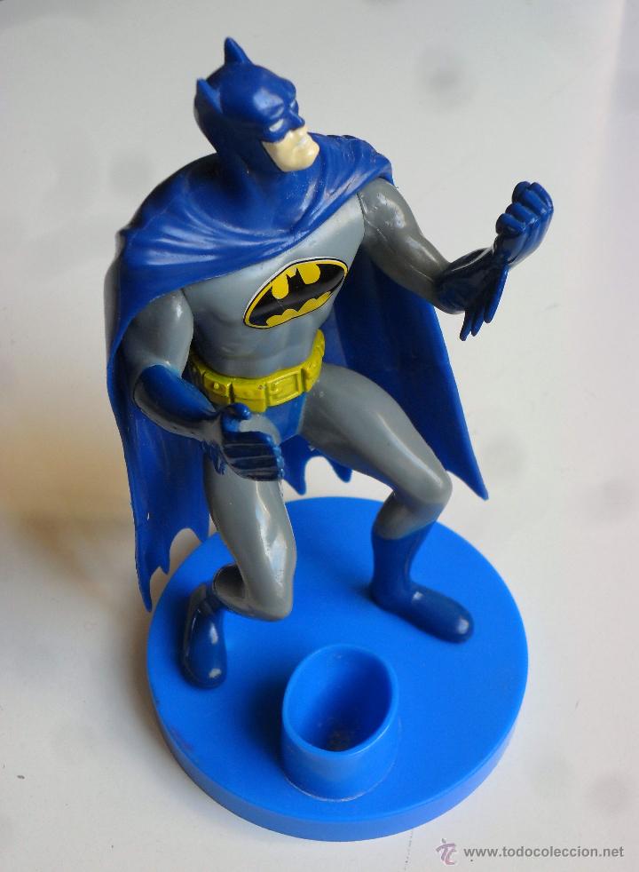 Figuras y mu&ntilde;ecos DC: BATMAN FIGURA DE PLASTICO DE 14 CMS DC COMICS 2011 - Foto 2
