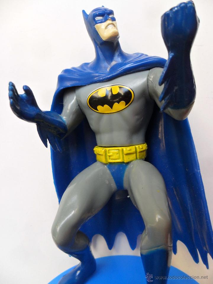 Figuras y mu&ntilde;ecos DC: BATMAN FIGURA DE PLASTICO DE 14 CMS DC COMICS 2011 - Foto 4