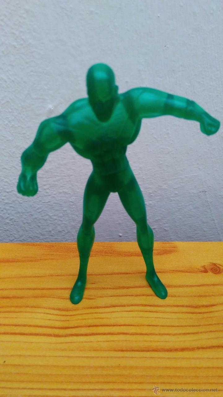 Figuras y mu&ntilde;ecos DC: linterna verde nestle cereales - Foto 1