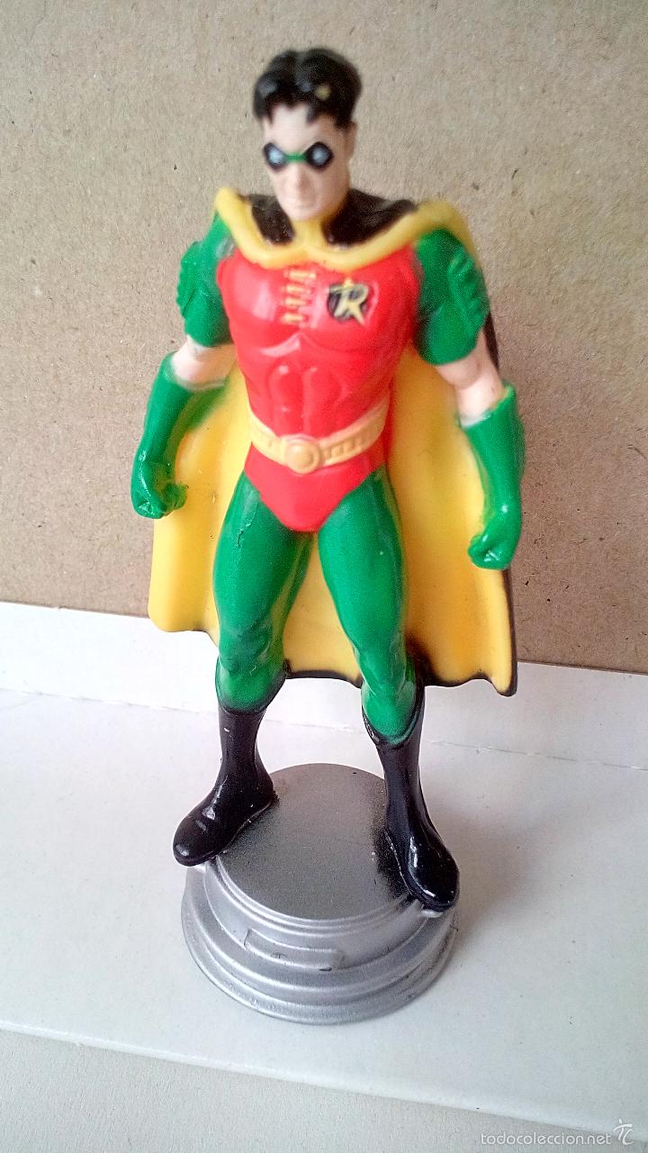 Figuras y mu&ntilde;ecos DC: ROBIN -FIGURA DE AJEDREZ-8CM-DC COMIC 2000
