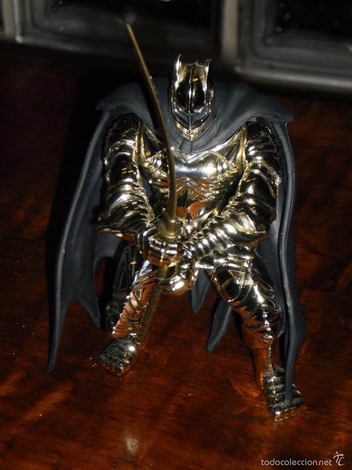 Figuras y mu&ntilde;ecos DC: LEYENDAS DE BATMAN - FIGURA SILVER KNIGHT - 1994 KENNER - Foto 1