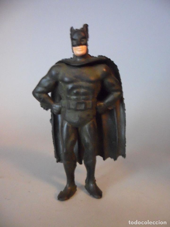 Figuras y mu&ntilde;ecos DC: BATMAN RARA FIGURA DE PVC - Foto 1