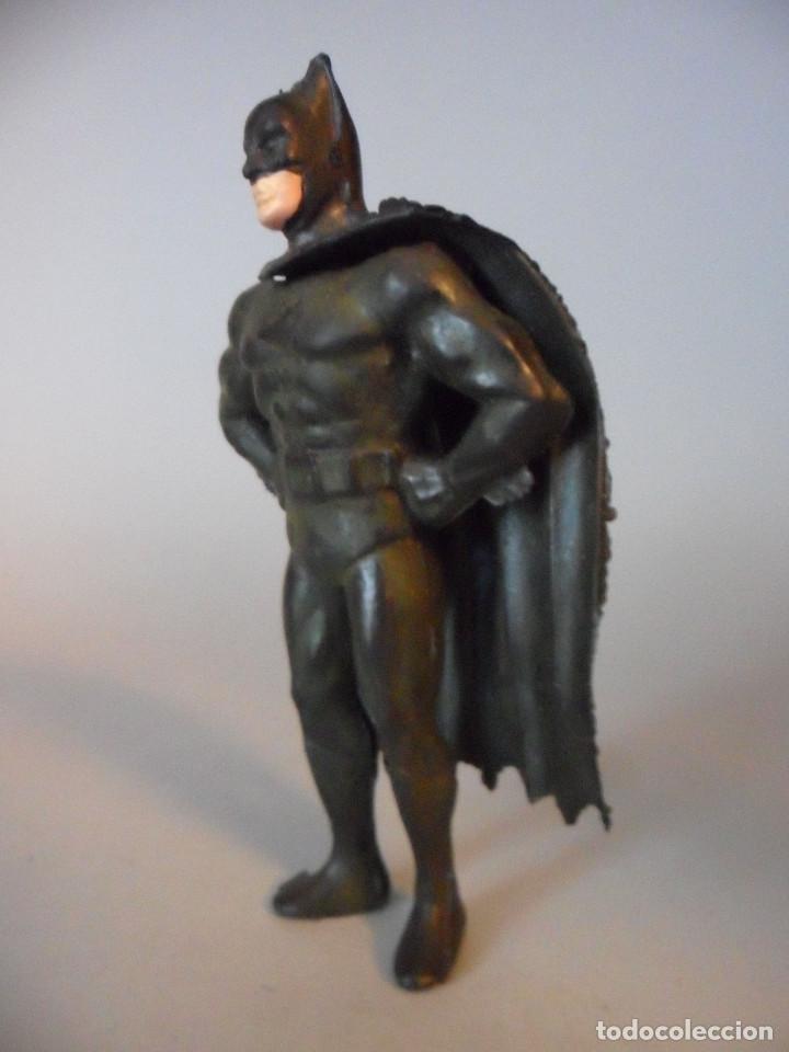Figuras y mu&ntilde;ecos DC: BATMAN RARA FIGURA DE PVC - Foto 2