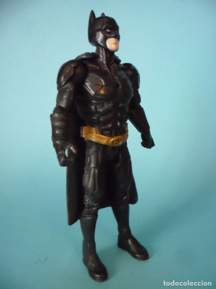 Figuras y mu&ntilde;ecos DC: BATMAN FIGURA ARTICULADA BOOTLEG DE 16 CM - Foto 3