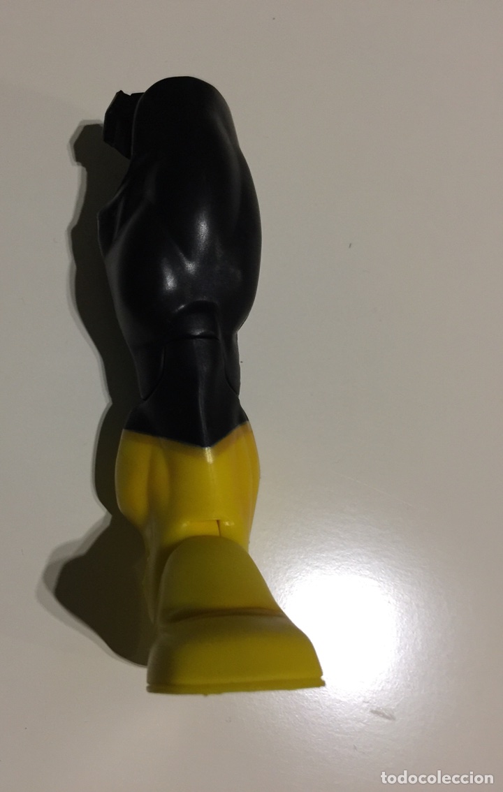Figuras y mu&ntilde;ecos DC: DC Universe Classics Arkillo pierna izquierda - Foto 1